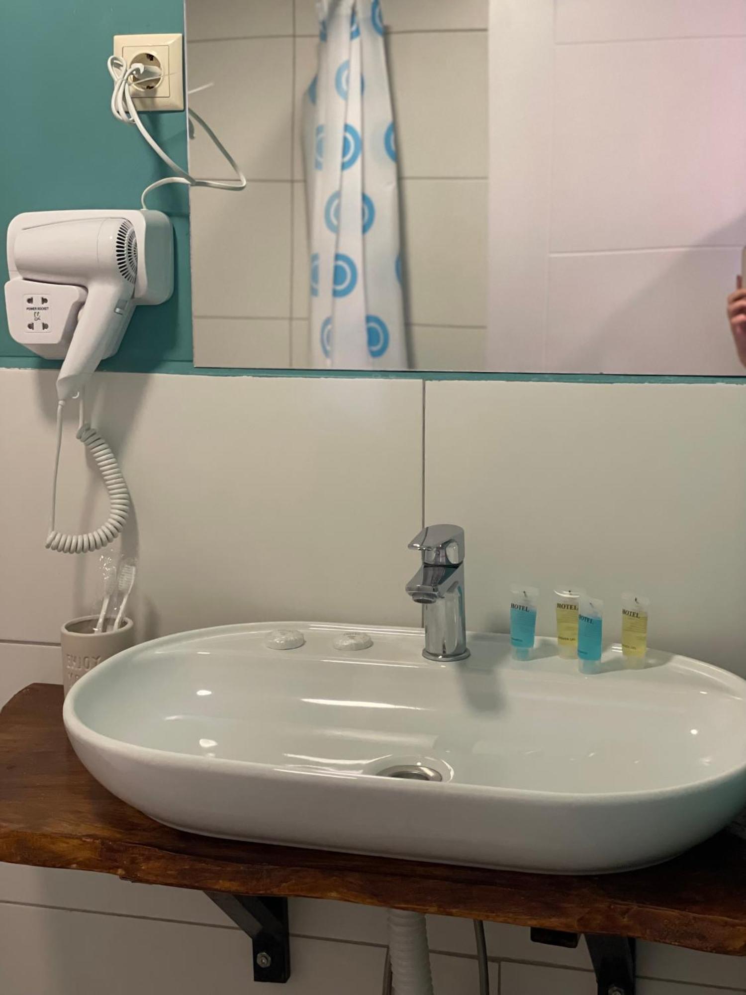 Hotel Ailama מסטיה מראה חיצוני תמונה