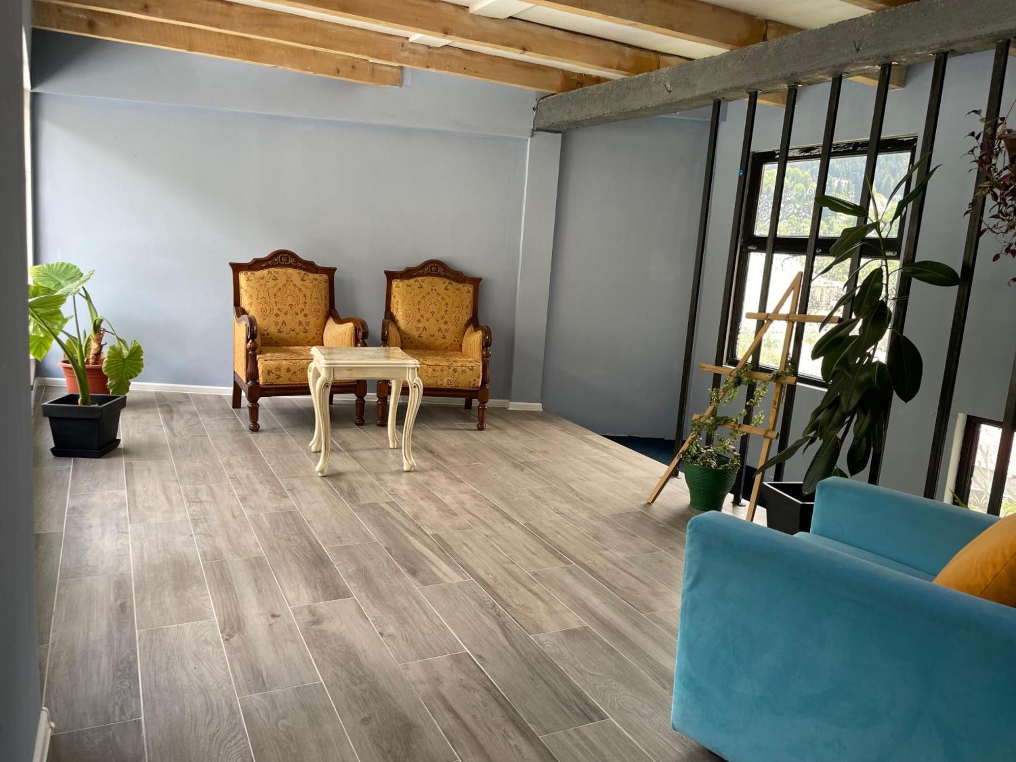 Hotel Ailama מסטיה מראה חיצוני תמונה